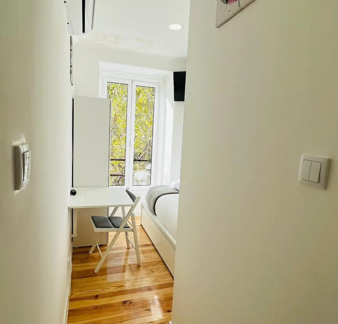Apartamento Pensamento 12B Lisbon Homestay