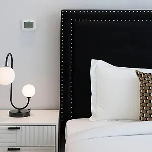 magnificent-brand-new-lux-3-br-marina-view.dubaihotelsoffers.com/